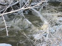 Jäätynyt joki
